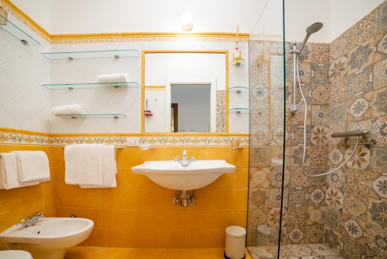 Vilagos Apartments & Loft Taormina Eksteriør billede
