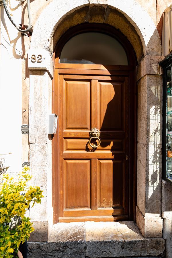 Vilagos Apartments & Loft Taormina Eksteriør billede