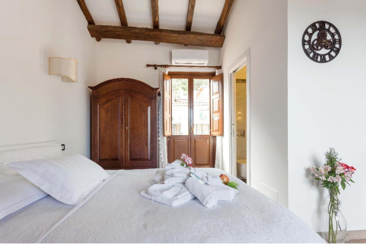 Vilagos Apartments & Loft Taormina Eksteriør billede