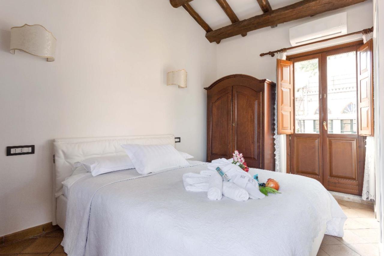 Vilagos Apartments & Loft Taormina Eksteriør billede